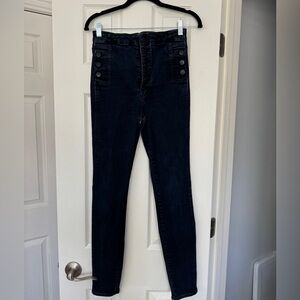 Women's Black High-Waisted Jeans